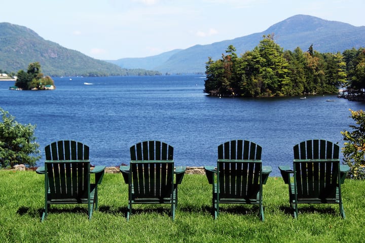 Lake George Resort/Breathtaking Views/Balcony/King