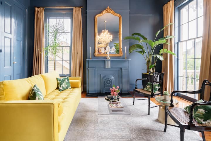 Elegant Flat in Historic Lower Garden District