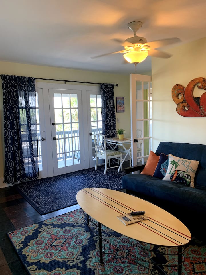 Surfer's Sunrise Suite, 1 bedroom apartment.
