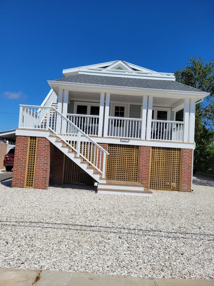 The Woohoo Cottage