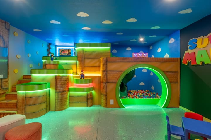 Remodeled 5BR | Pool, Theater & Themed Rooms