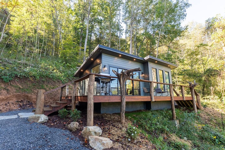 The Nest with a Treehouse