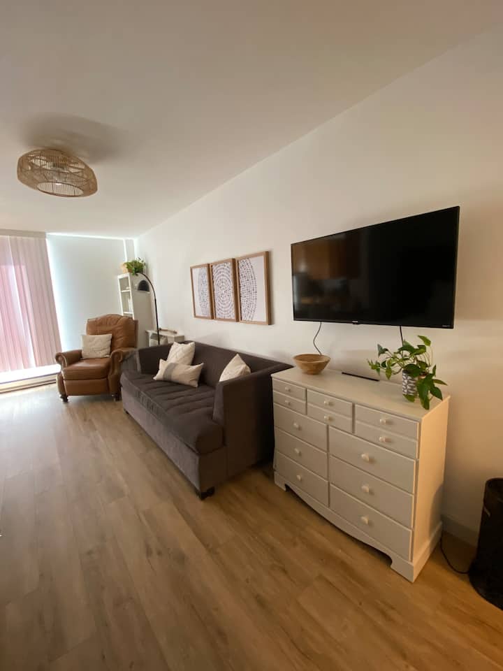 1st Floor Condo in Annapolis
