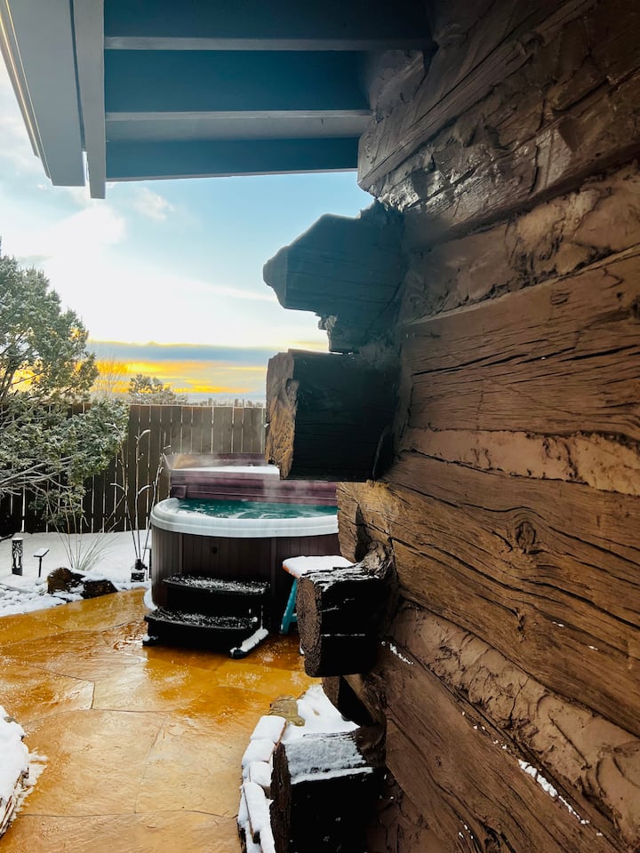 Cabin+Hot Tub+Fire Pit+10min ->Plaza+Mtn views+