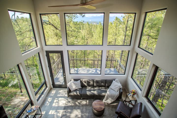 Pagosa Peak Cabin-Mountain Views & Private Trail!