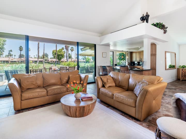 Country Club Condo w Fairway Views + 37 Pools