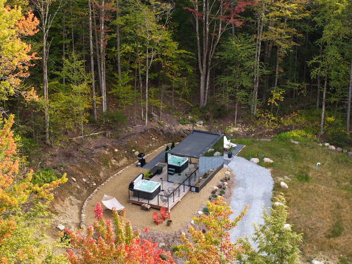 Alpine Reflection + Hot Tub