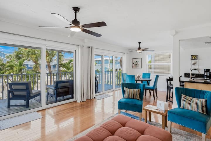 Beach Condo | Pool+Hot Tub | Dolphin Drift