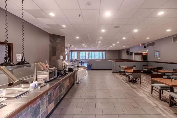 Pet-Friendly Room | Free Breakfast