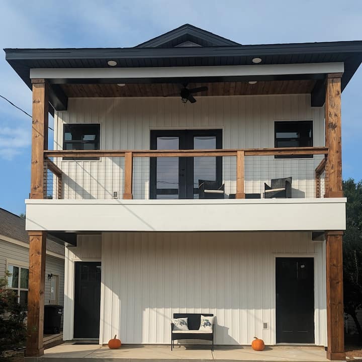 The Wright House: New home in East Hill/Downtown