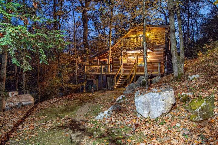 Adorable Riverfront Cabin * EV Chrg * Fish * Swim