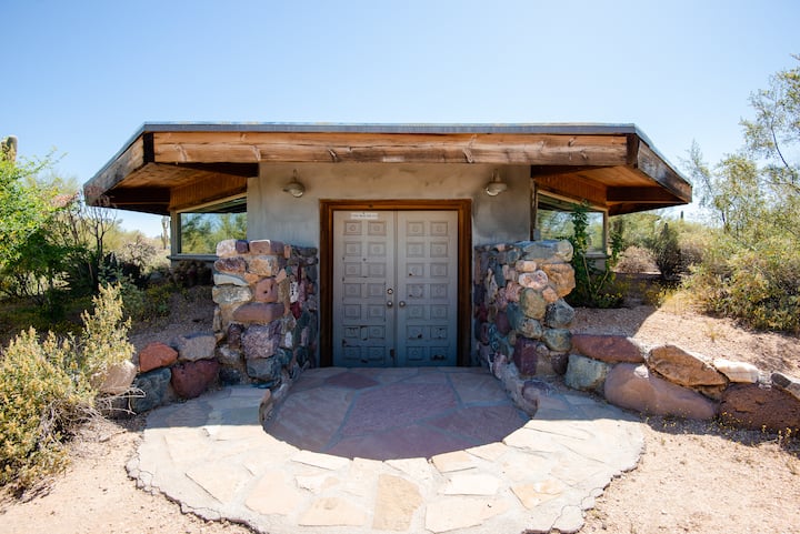 The Kiva Cave Creek