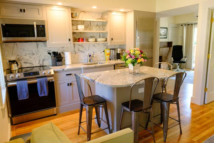 Ensign Suite | Nantucket Boat | Hyannis + Parking