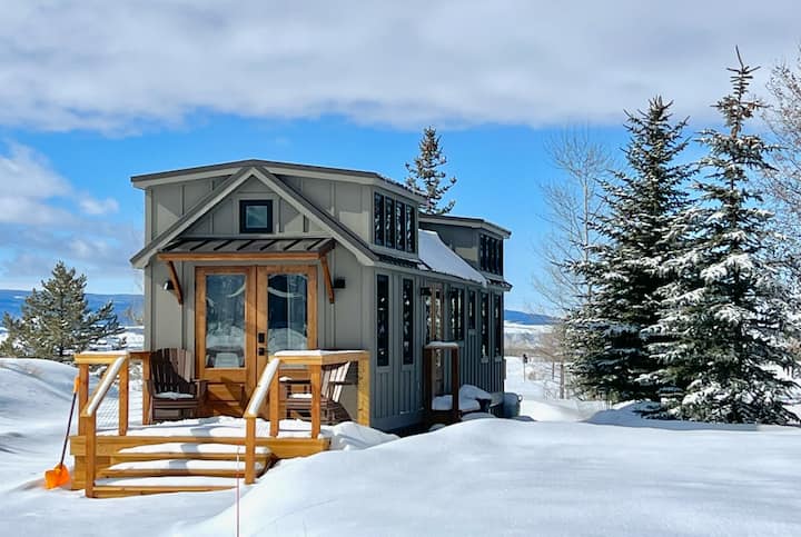 Luxe Tiny Cabin with stunning Teton Views