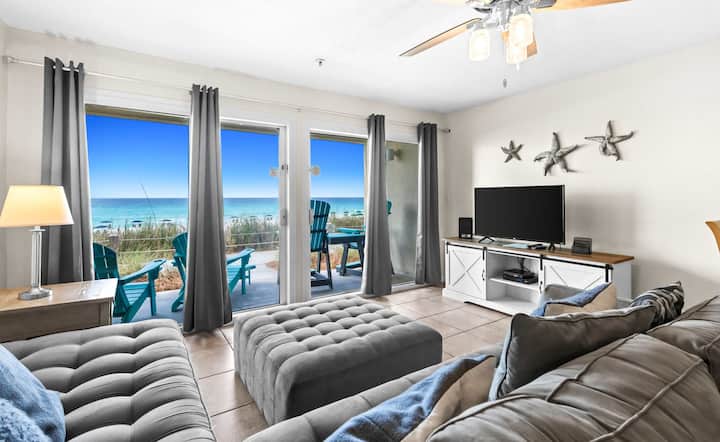 Sophisticated 1BR | Pool | AC | Scenic Views