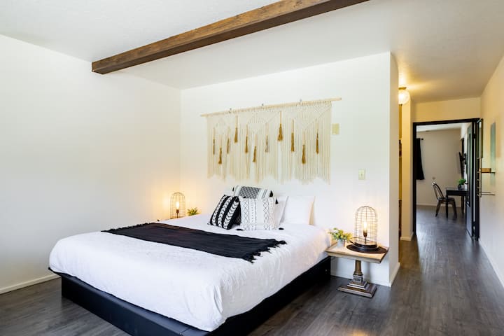 In the Heart of Leavenworth! Innsbrucker Inn #1