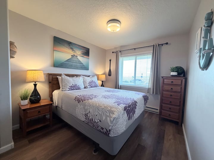 Oceanfront #102 1 bdrm Condo