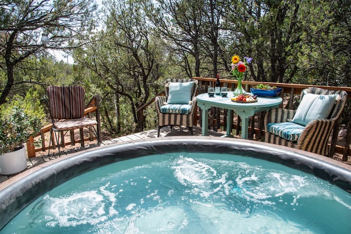 Forest Spa: Hot Tub, Sauna & Cold Plunge | Plaza