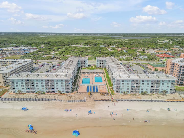 Beautiful 1bd/1ba Condo - New Smyrna Beach