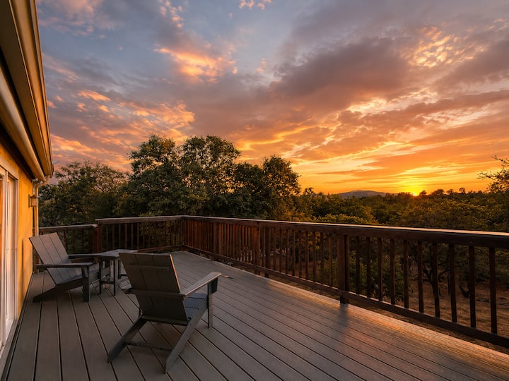 NEW Private retreat •Sunsets • Yosemite Base