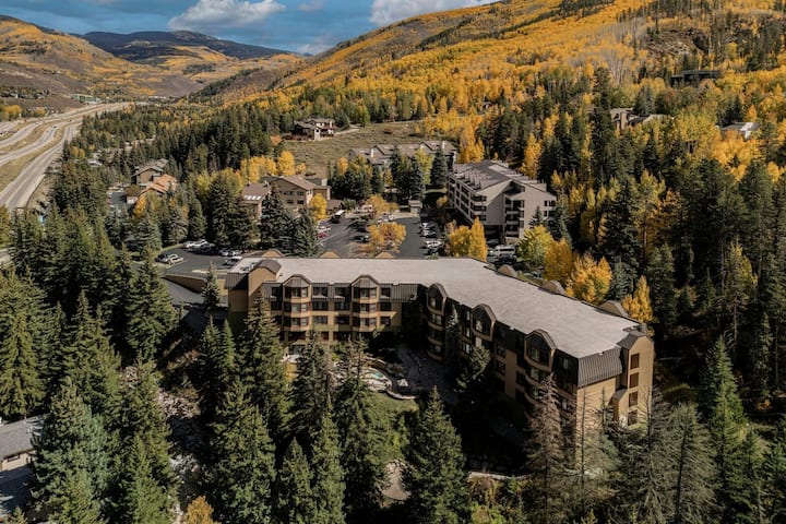 Marriott's Streamside BIrch St