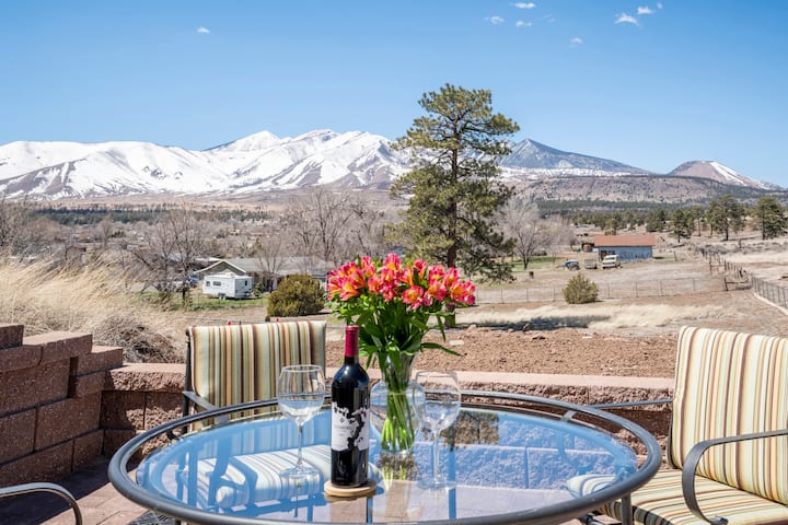 Amazing Mountain Views!  Hiking-Stargazing-Firepit