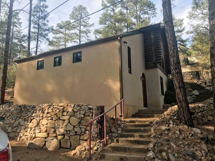 Prescott Cabin near the Mountain Club
