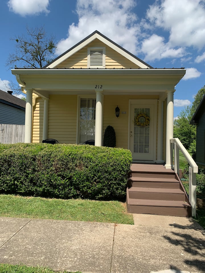 The Cottage Circa 1898
Downtown Location