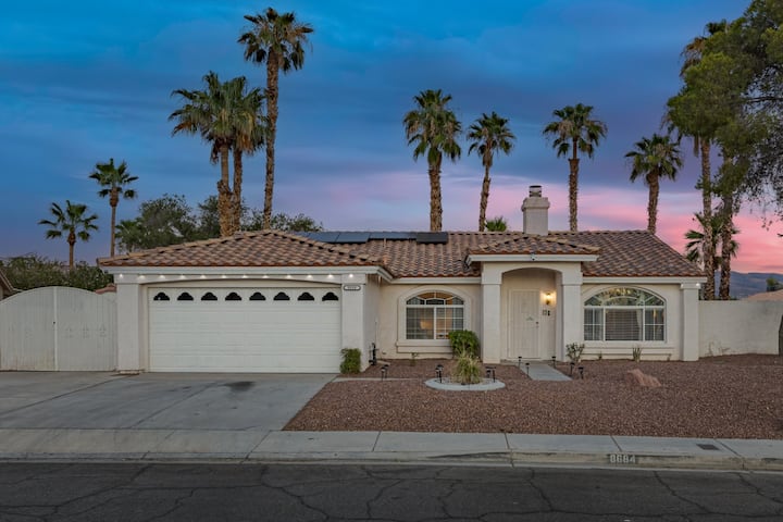 Unwind in Henderson | Pool, Spa & Spacious Retreat