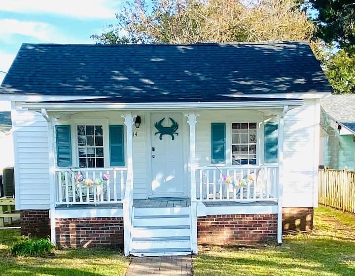 Cozy Crabby Cottage!