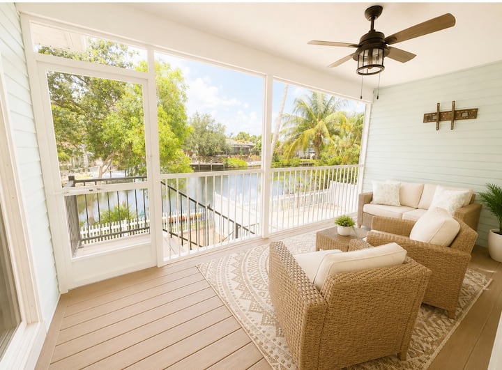 3/2 Waterfront Game Room & Private Dock Bonita 
