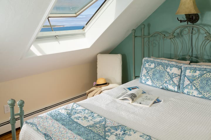 Ocean Sonnet - Blue Dory Inn - Block Island Inns