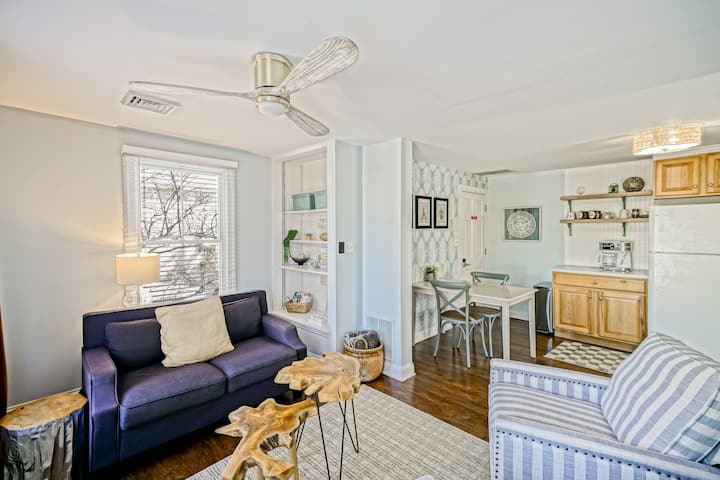 Charming Apartment in Downtown, Historic Lewes