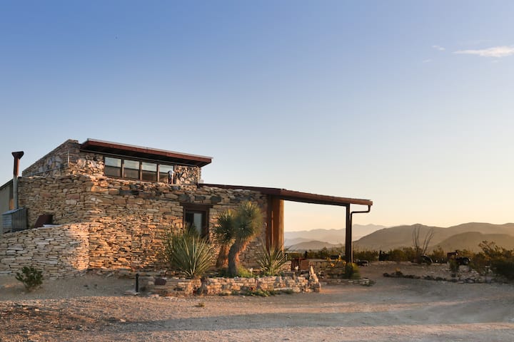 The Lofthouse, A renovated Ghostown Mining Cabin