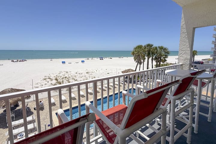 Gulf Front, Dual Balconies, Heated Pool, Views!