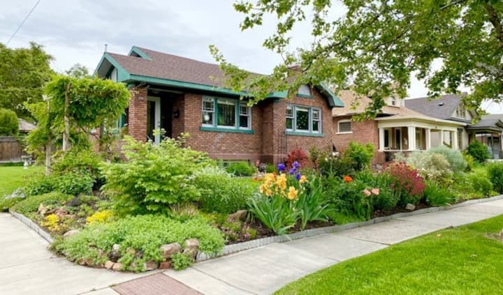 HearthHaus - Charming Liberty Park