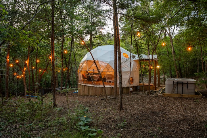 Stargaze. Soak. Unwind. S’mores. Repeat