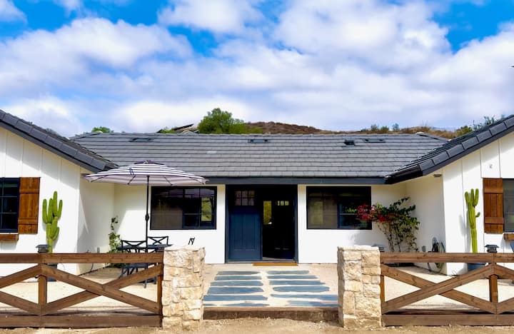 Temecula Wine | Farm Stay | Alpacas + Valais Sheep