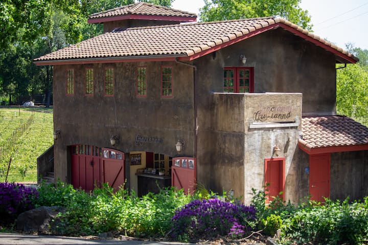 Gracianna Winery Vineyard Loft - Farm Stay