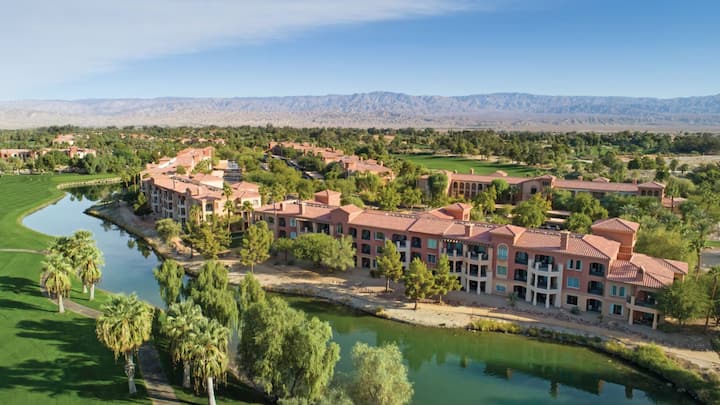 Marriott's Shadow Ridge Villages Luxury Guest Room