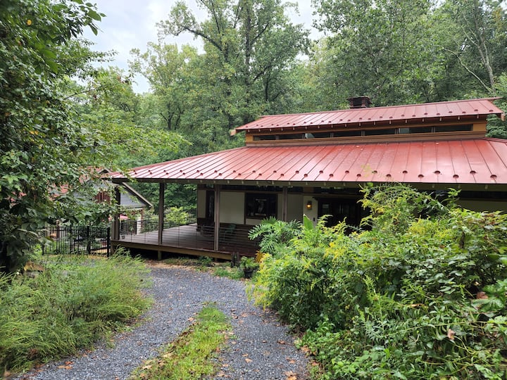 Creekside Retreat at the Jewel Vinsota