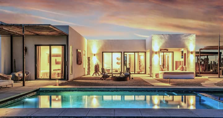 Award-Winning Mojave Ghost | Pool + Spa Escape