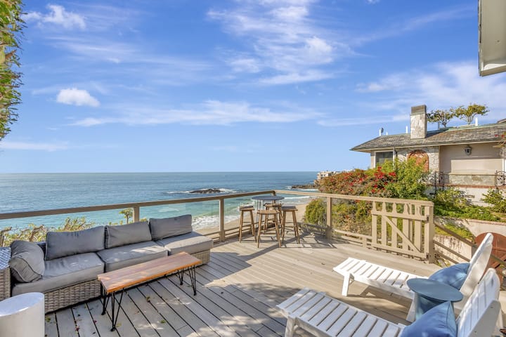 Oceanfront unit w/ AC & Beach access