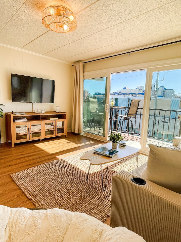 Oceanside Condo Steps From Beach