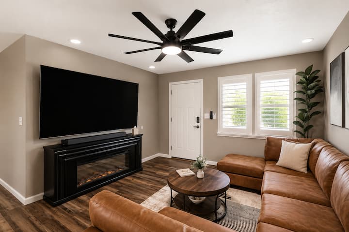 Kohen’s Hideaway, your home away from home.