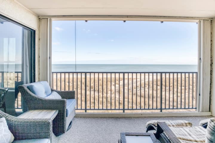 Direct Oceanfront close to Northside Park!