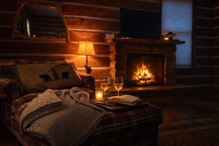 Blanco River Cabin Suite | Romantic Retreat