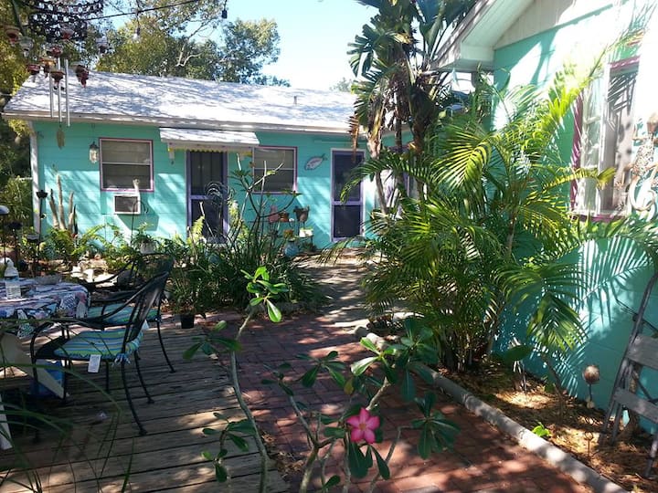 The Coastal Retreat