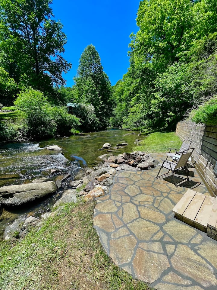 Wide Rushing Creek | Hot Tub | Creekside Fire-Pit