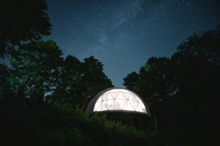 Asheville Luxury Glamping Dome | Mtn View, Hot Tub